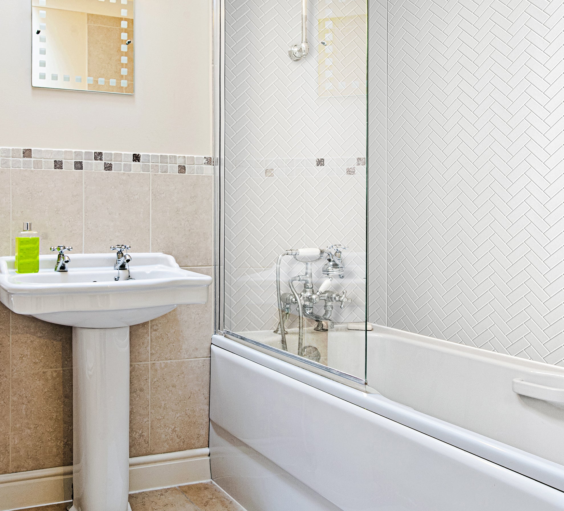 Herringbone Tub & Shower Wall Kit